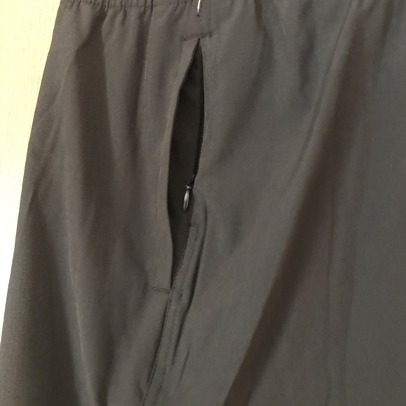 Old Navy athletic shorts - Picture 4 of 5